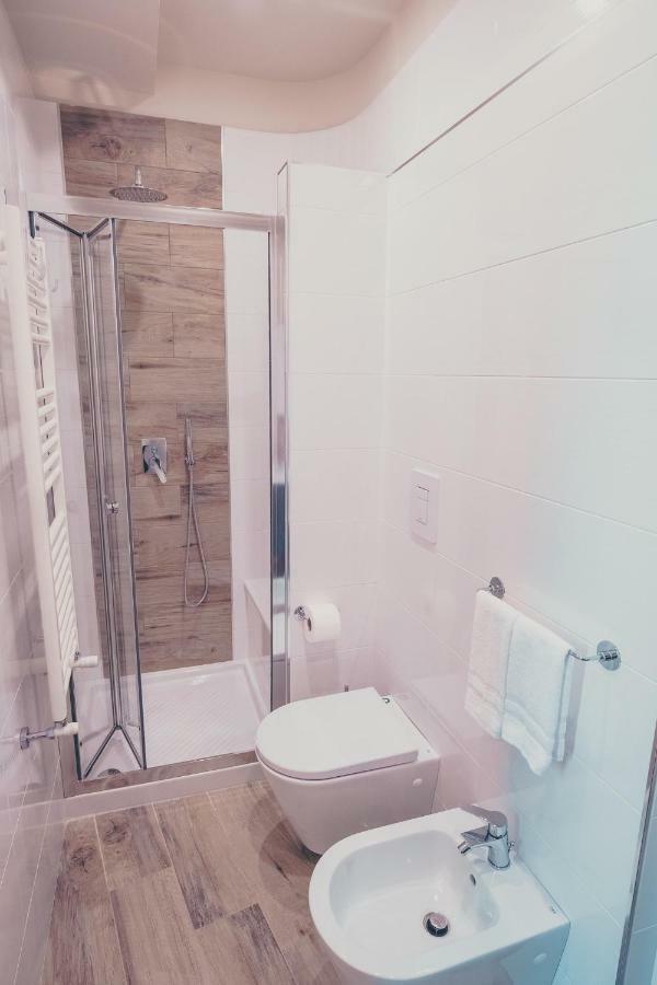 Oltre Il Mare Guest House Gaeta Ngoại thất bức ảnh